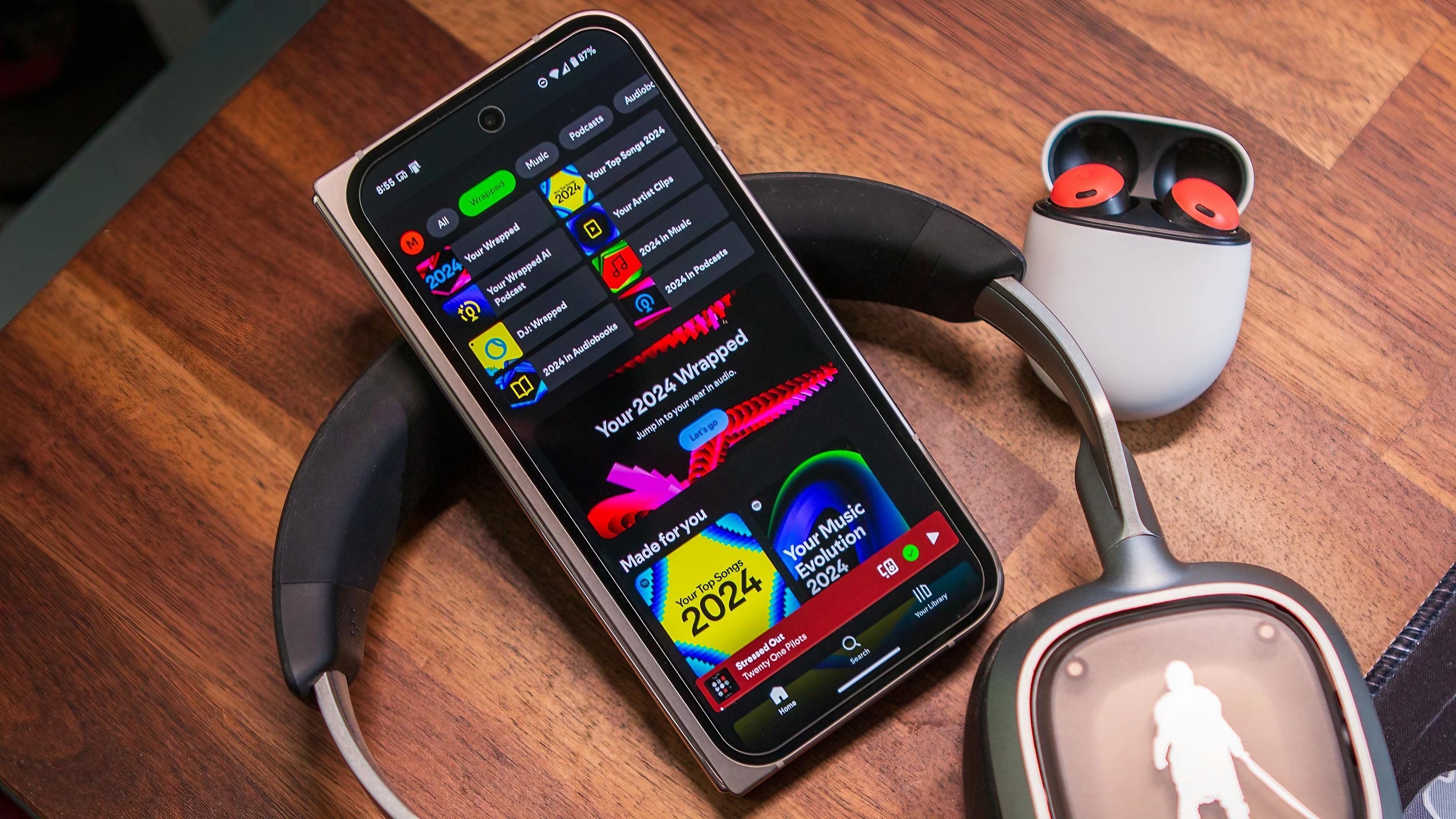 Spotify Lossless Audio Explained: Does It Really Sound Better?